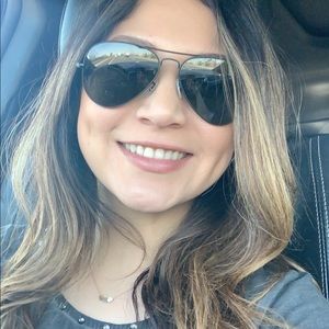 Meet your Posher, Joanna